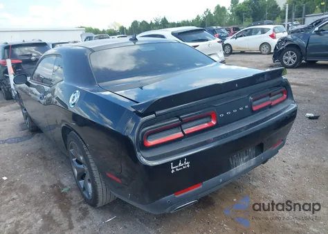 2016 Dodge Challenger Sxt Plus z USA, uszkodzony, nr VIN 2C3CDZAG5GH309507